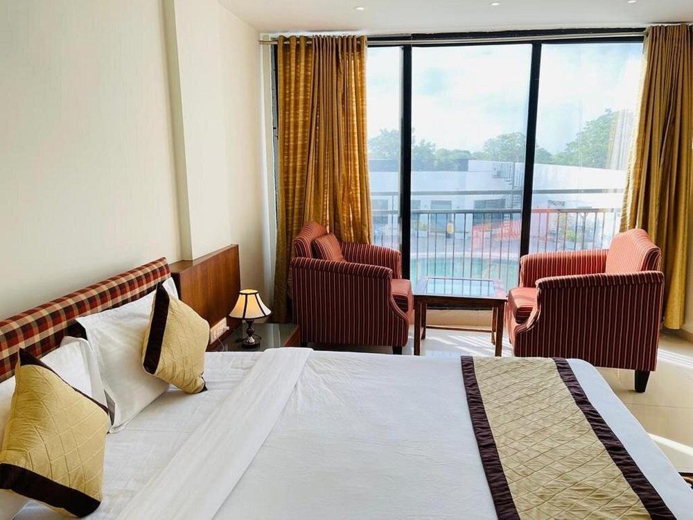 Om Sanctuary Resort By Pinks Hospitality Rupawati ภายนอก รูปภาพ