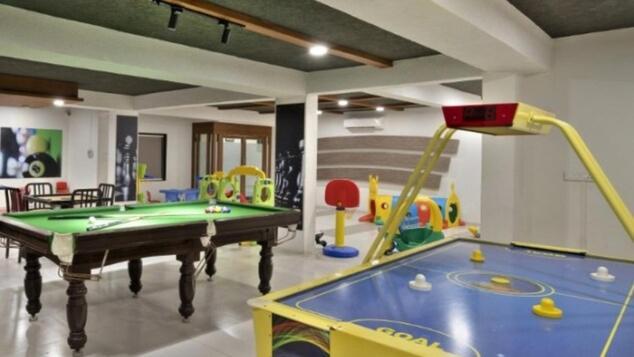 Om Sanctuary Resort By Pinks Hospitality Rupawati ภายนอก รูปภาพ